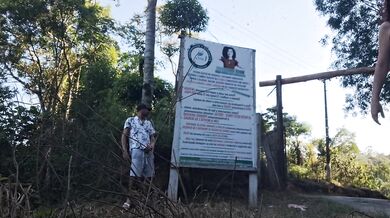 Mulher motorista de APP parou carro ao ar livre para foder com passageiro!