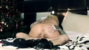 Kendos Merry Christmas! She Gives Everything for a Good Fuck!