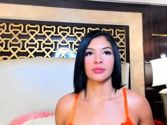 Brunette Solo Webcam Masturbation