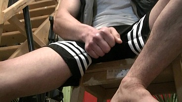 2128 Je suce un hétéro pour 200 eurospour 200 euros j'arrive à sucer et me ...