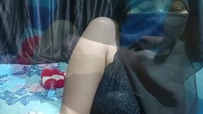 A Muslim Girl Was Demanding a Big Dick From Her Boyfriend