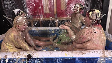 Messy-fun-for-4-Hot-Women