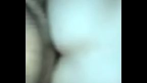 Fudendo o cu da coroa cachorra