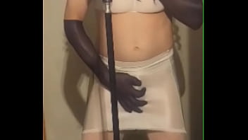 Crossdresser maria in white nylon panty en highheels