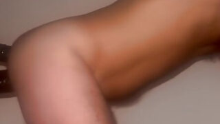 生ハメ, 毛深い, ダブル挿入, 初めて – ディルドでオナニーするアマチュアゲイの自家製ソロガールフィルム