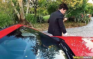 Pranking a gold digger, Rylynn Rae