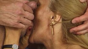 German horny mature from Hamburg fucks like a horny milf