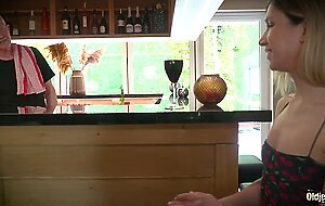 amazing  blonde gets cum in mouth from old bartender after she gets hard pussy fucked