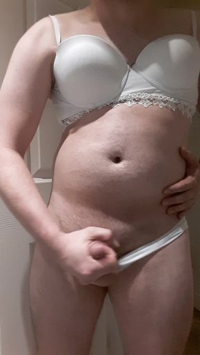 Wanking in womens underwear