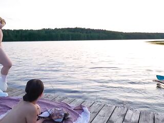 Hot 3-some with girlfriends on the lake