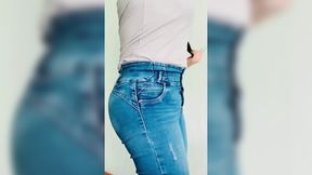 BIG BUTT BIG BUTT BIG ASS LATINA MEXICAN TAKES OFF HER ENTIRE UNIFORM TO SHOW HER FAT ASS, HER VAGINA AND HER BREASTS IN THE BATHROOM