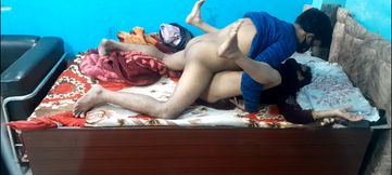 Muslim girls step father fuck stepdaughter when Mey stepmother going to her home