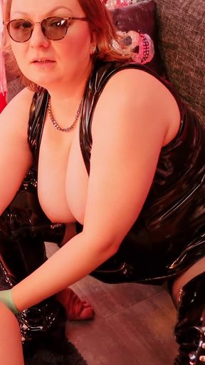 Femdom: Fisting, Deepthroat, Strap-on, Humiliation. Arya Grander