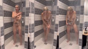 une bonne douche pour se reveiller, et s amuser un peu