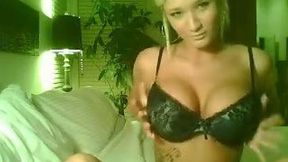 Gorgeous blonde babe shows her big boobs on webcam