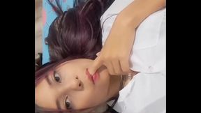 Mejor amiga lame mi co&ntilde_o, folla duro y se corre en mis bragas ( CASERO REAL)