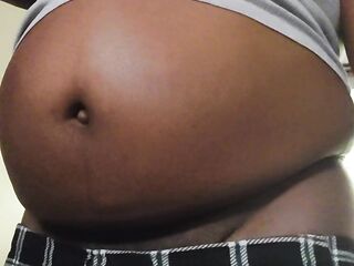 Drinking and abdomen plopping