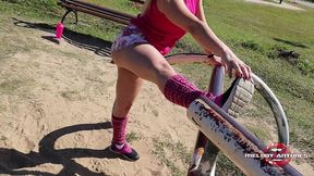 loirinha vai se exercitar no parque da prefeitura, se empolga e o clima esquenta!