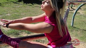 loirinha vai se exercitar no parque da prefeitura, se empolga e o clima esquenta!