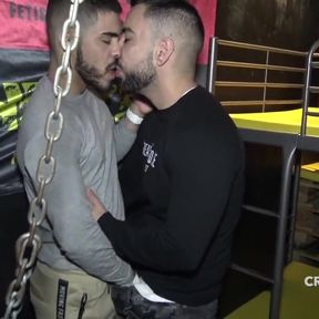 Valentino Sisto fucked bareback by Noel Santoro