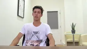 Lanky dude jerks his dick in a hot audition scene