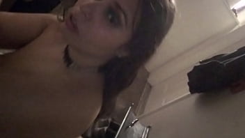 GINGER PARIS Sucking Dick Really Good