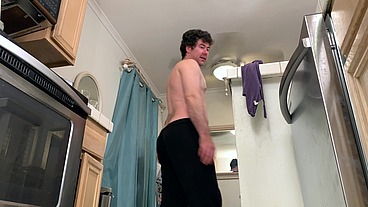 Stepmom is horny and stuck in the dishwasher