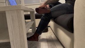 My itchy Athlete’s Foot at the Office Desk: Squirming, Scratching My Soles & Toes, and a Curious Coworker Who Notices Part 1