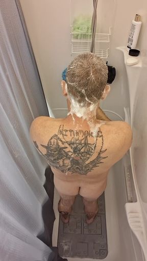 Dubesnackes, Showing Time and Soaping up and Rubbing His Sexy Body.