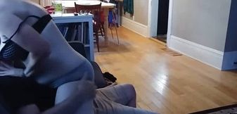 il baise sa voisine pulpeuse