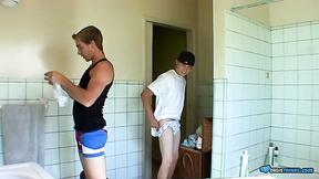 ”Kelly Cooper & Grant Hiller Wears Different Undies”