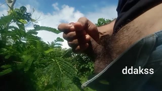 OUTDOOR PINOY DAD CUMSHOTS (TATAY UMIHI TAS NAG JAKOL SA DAAN💦)