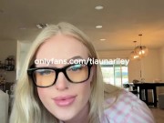 Tits Leak on Livestream: Accidental Flash Caught!