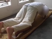 Bow to pray - try not to stare - Ever wanted to stare at a Arab man’s feet?