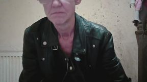 glasses fetish 3000k