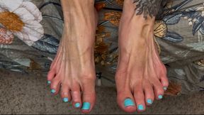 Cum And Worship My Oily Size 11 Feet