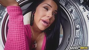 Riley Jean - A Creampie After Laundry