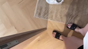 Walking in Flip-flops and Barefoot in the Apartment