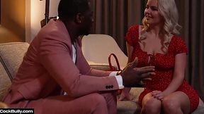 Lady in red Slimthick Vic is cheating on her husband with his black boss