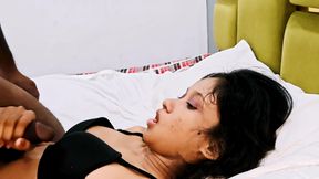 Indian Viral video of love and sex between step brother and step sister at home. Desi hindi audio