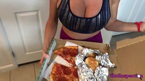 Filthy Buxom MILF Makes a Delivery-guy Compensate Her For a Bad Pizza By Sexually Pleasing Her