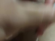 de 18 se corre mientras se masturba