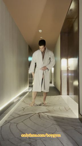 Hotel Exhibition With My Big Cock!!! People Can Discover Me
