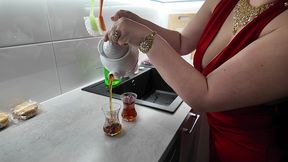 my persian big ass stepsister sucks my dick and fucked doggy style
