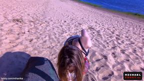 Risky Fuck with Stranger on the Beach Fitting Room