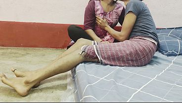 Bhabhi gets a wet and sticky creampie from her stepbrother