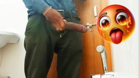 Today in the office toilet, I spit on my cock, masturbated and ejaculated. ( lltstr52 )