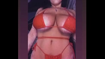 morocha peronista baila