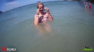 Fim de semana de muita far putaria na praia - Luna Oliveira - Paola Gurgel - Aniaty Barboza - Melissa Alecxander - Paty Bumbum - Fada Mel - Belfort - El Toro De Oro - Binho Ted - Roberto Alecxande