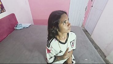 Fodendo o cuzinho da vizinha sapat&atilde_o.